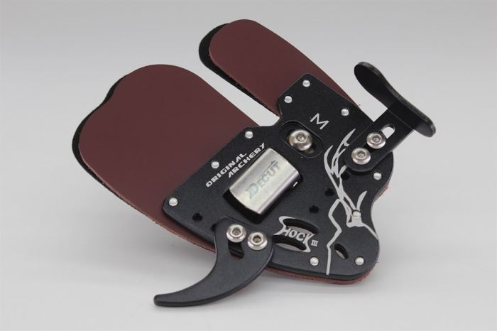 Напалечник OLYMPIC RECURVE TAB HOCKIII LEATHER RH S BLACK от Decut